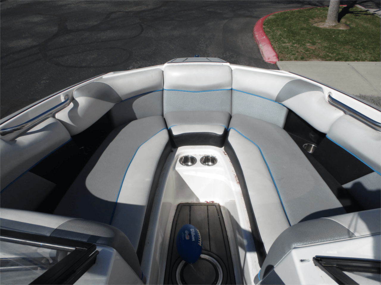 2018 MOOMBA MOJO