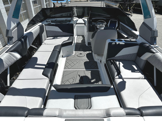 2021 23' Tige' "Z3" Bowrider