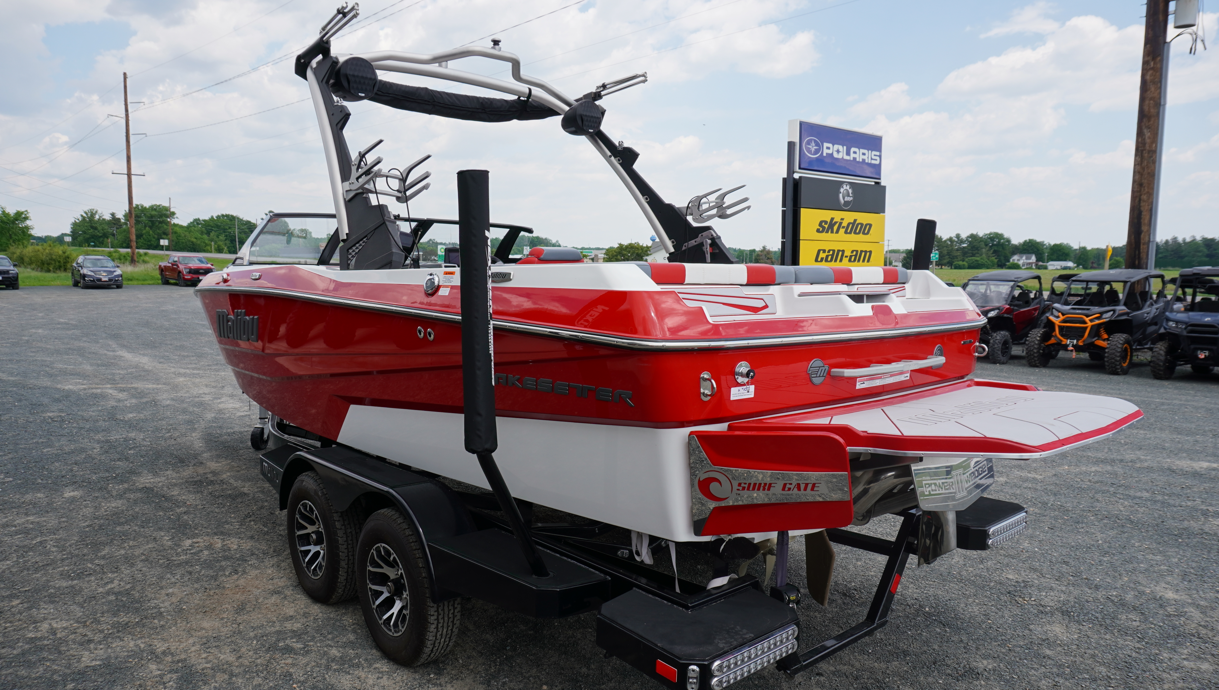 2023 Malibu Boats 21 LX