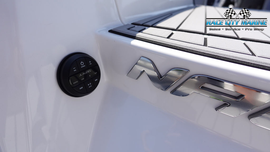 2020 Nautique G23
