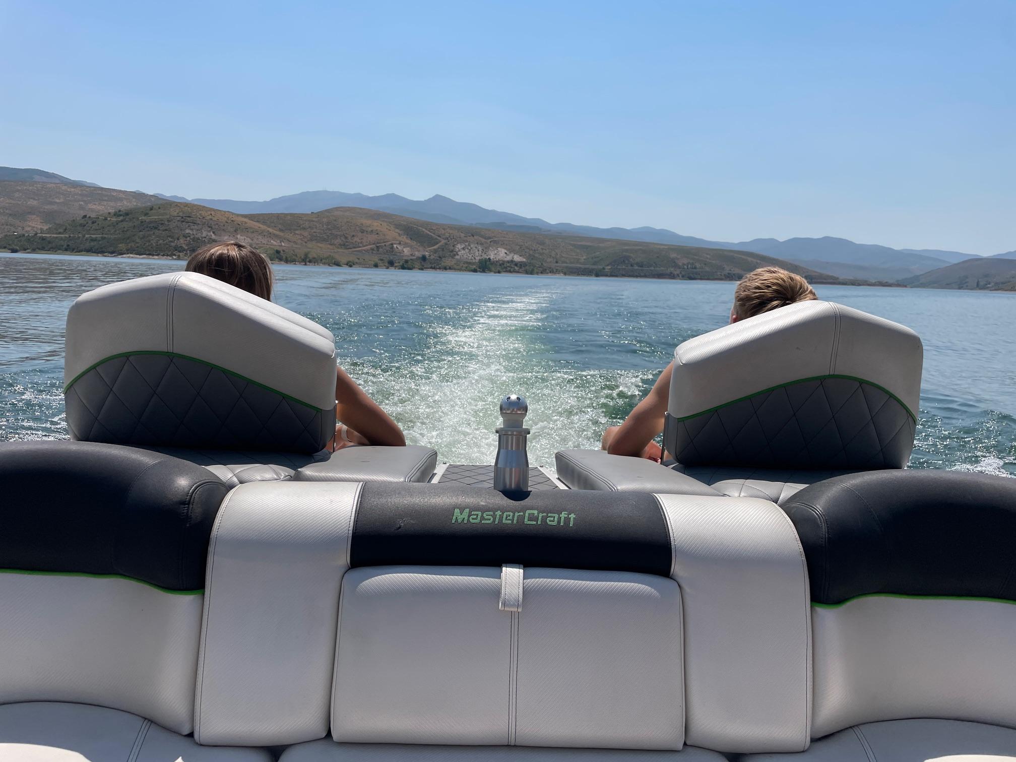 boat.Title