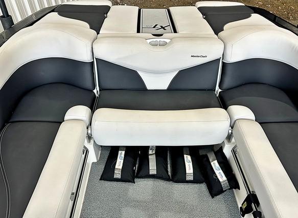 2019 MasterCraft XT25