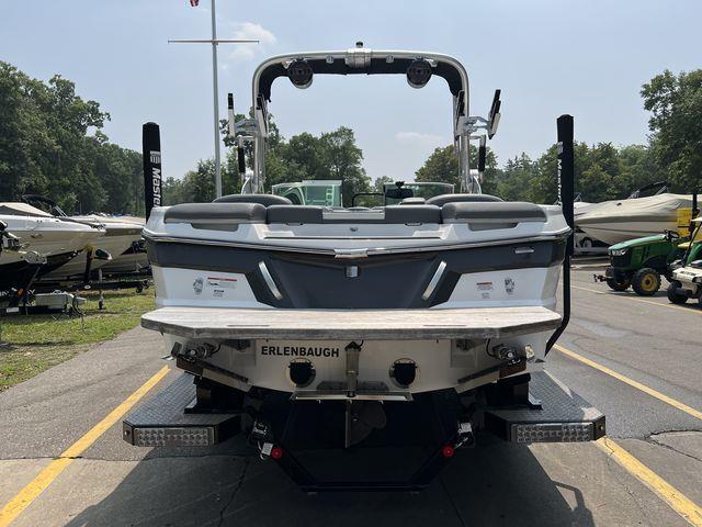 2019 Mastercraft XT-23 | 209860