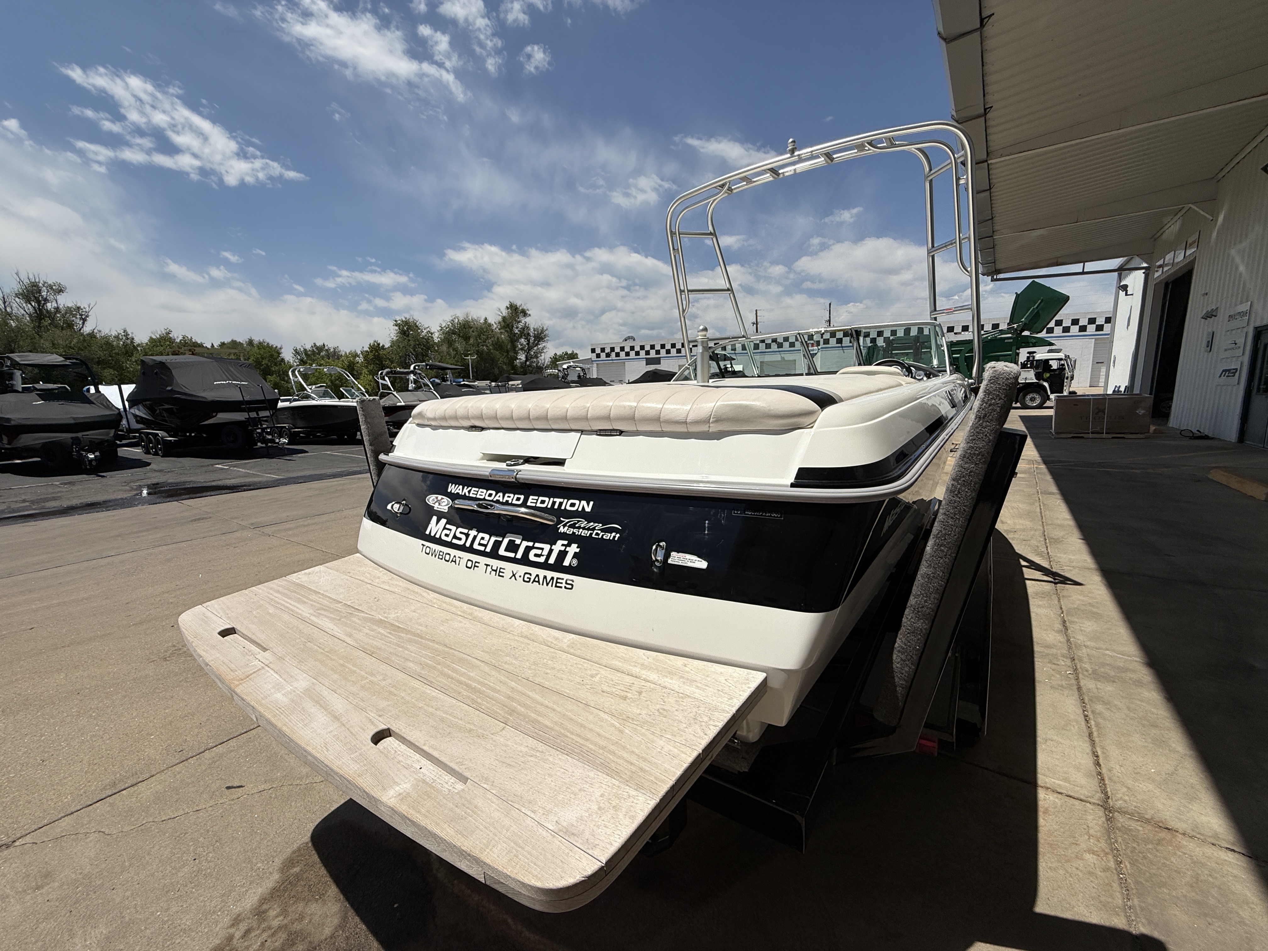 2024 Nautique G21