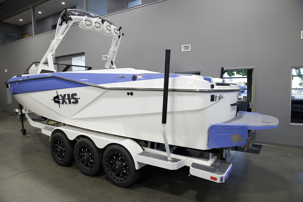 2025 Axis Wake Research T250