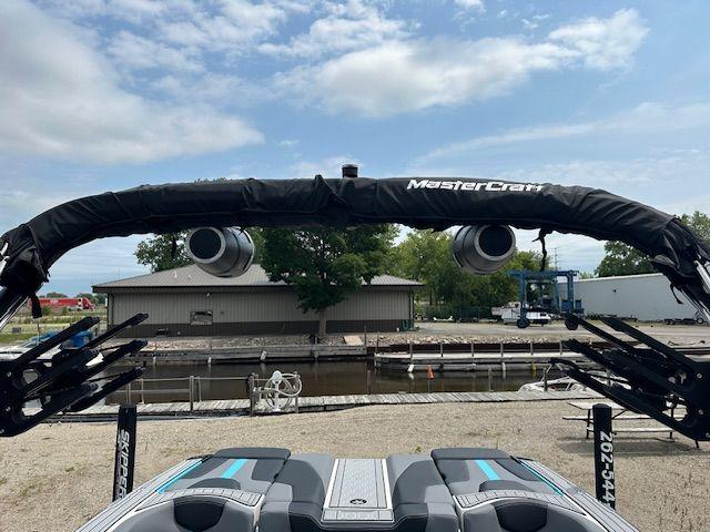 2024 MasterCraft XT-23 | 209103