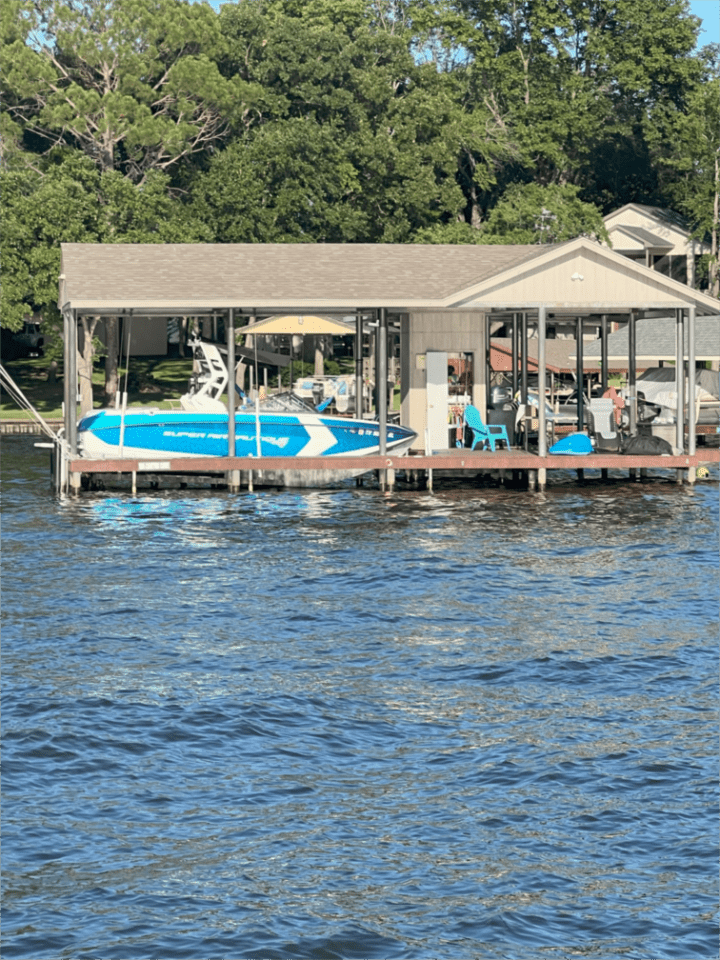 2018 Nautique G23 — Head Turner!