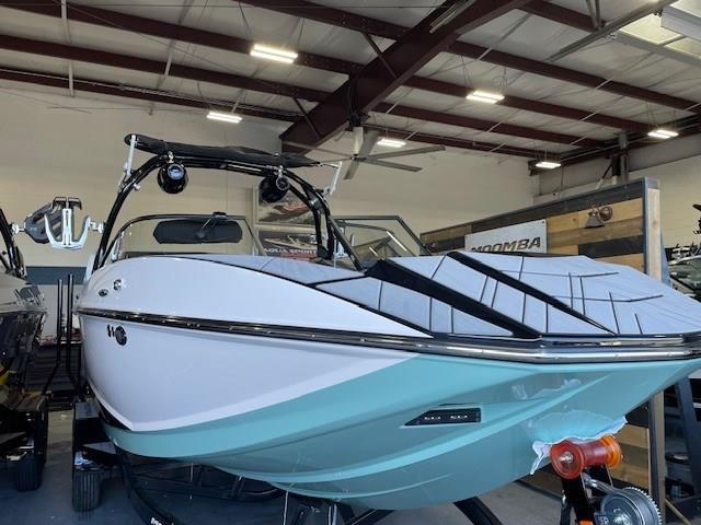 2024 Moomba MOJO