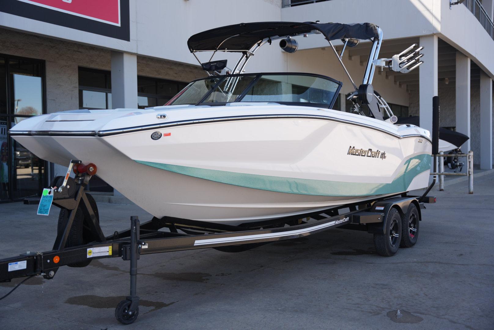 boat.Title