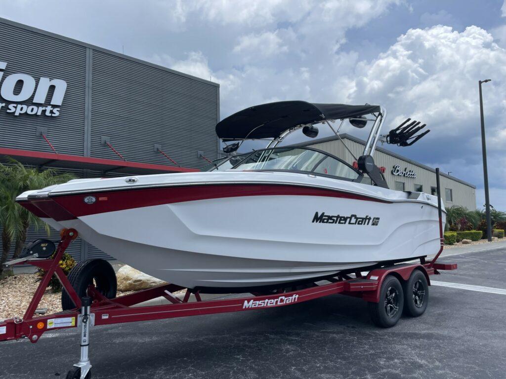 boat.Title