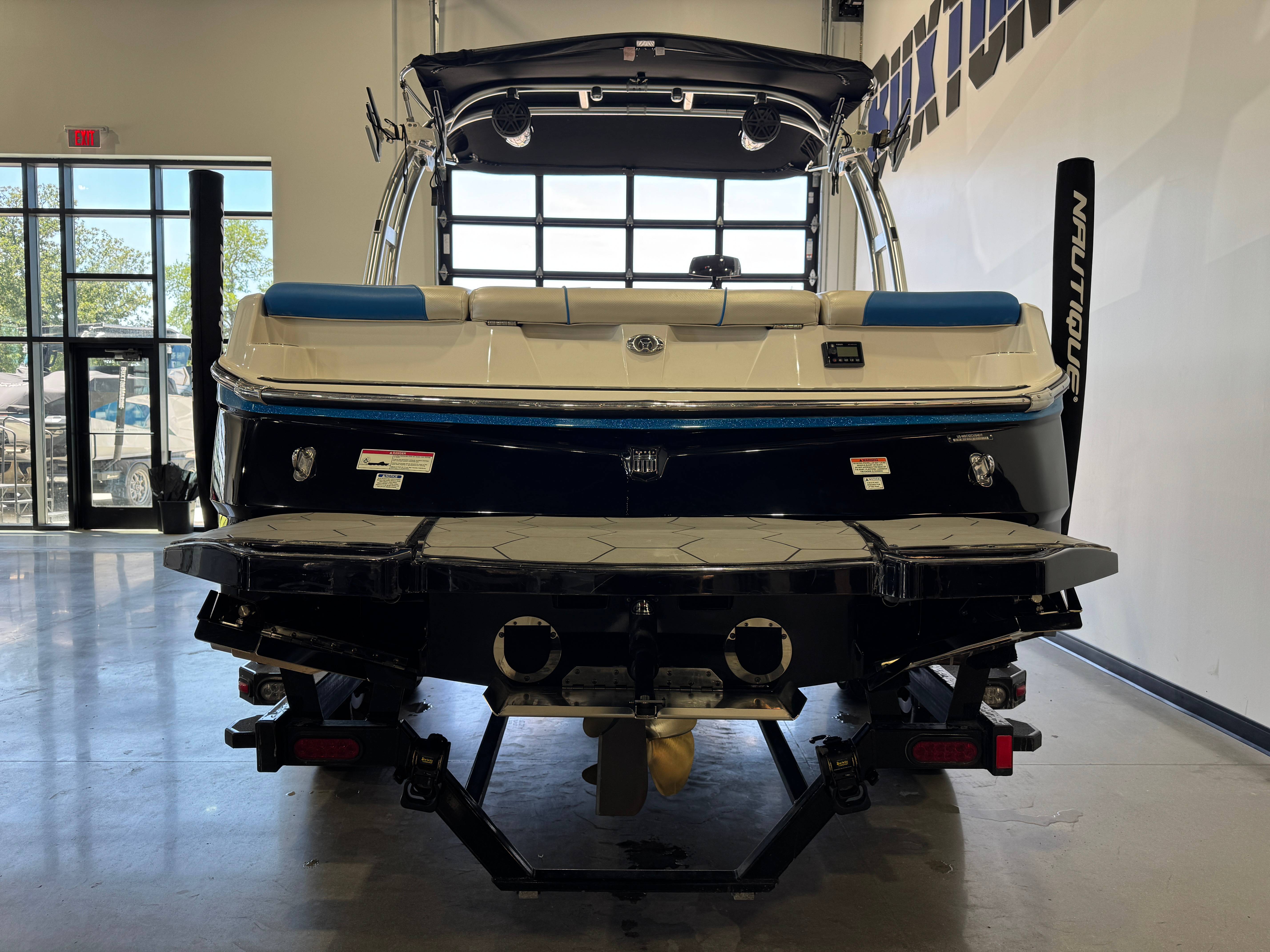 2017 MasterCraft NXT22