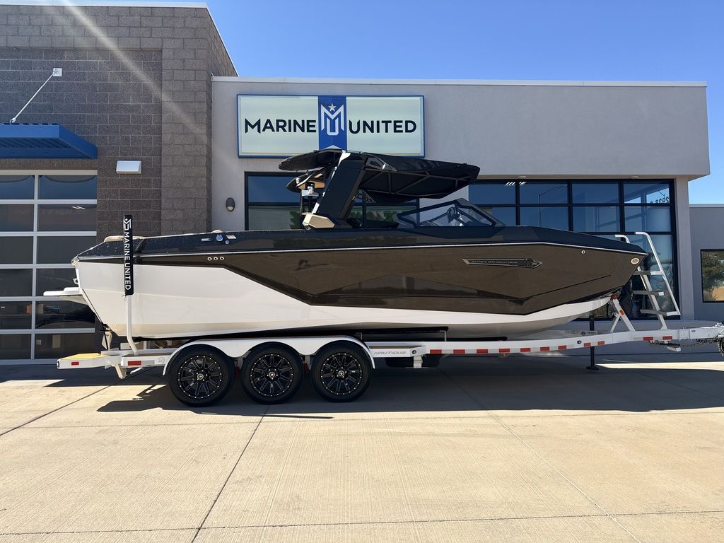 2025 Nautique G25 Centennial Edition