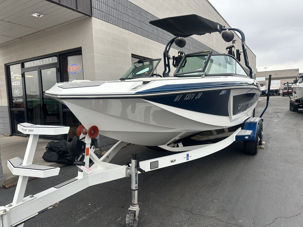 2019 Nautique Super Air Nautique GS22