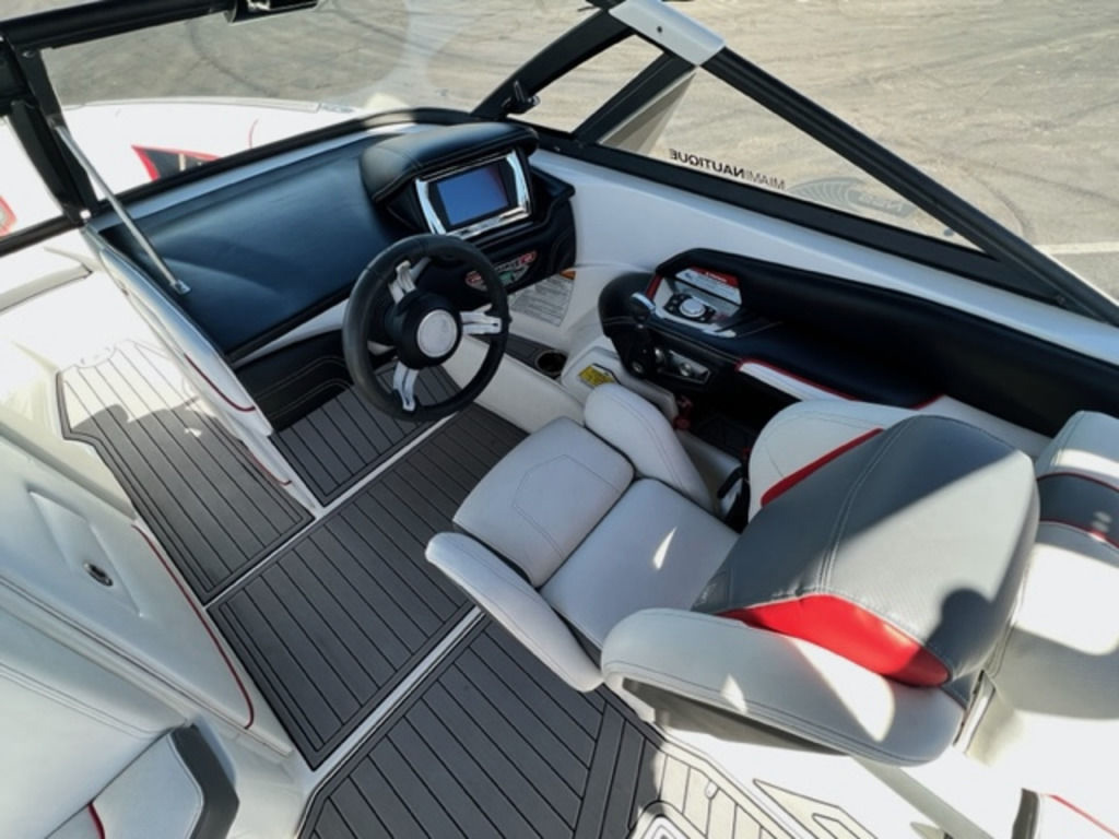 2016 nautique PCM-ZR4