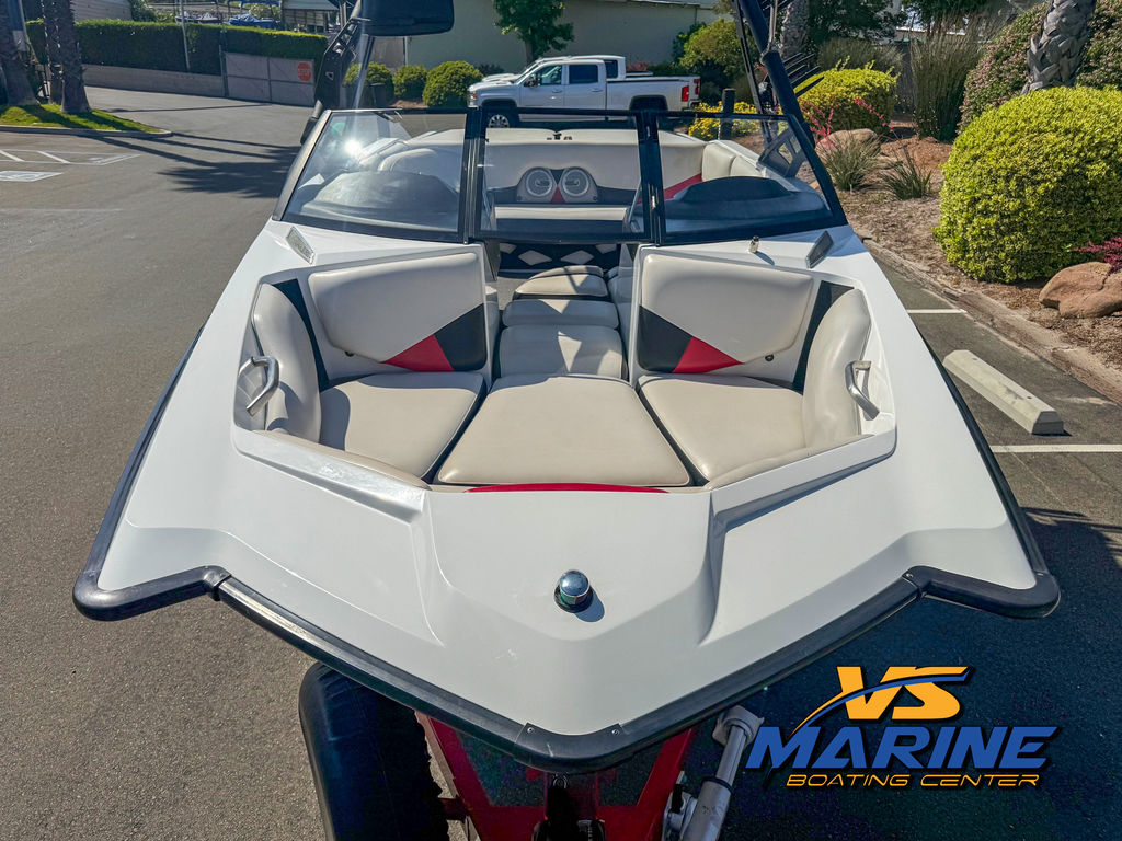 2013 Axis Wake Research A20