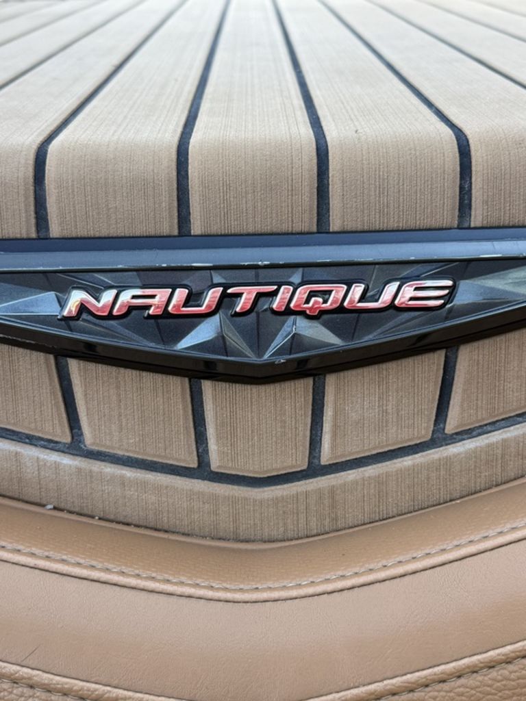 2020 Nautique G25
