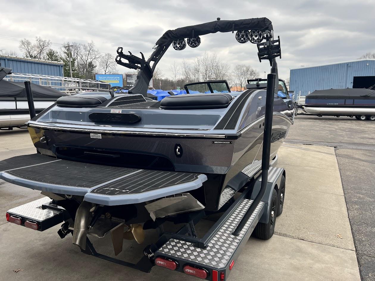 2025 MB Sports B52 23 Alpha DEMO