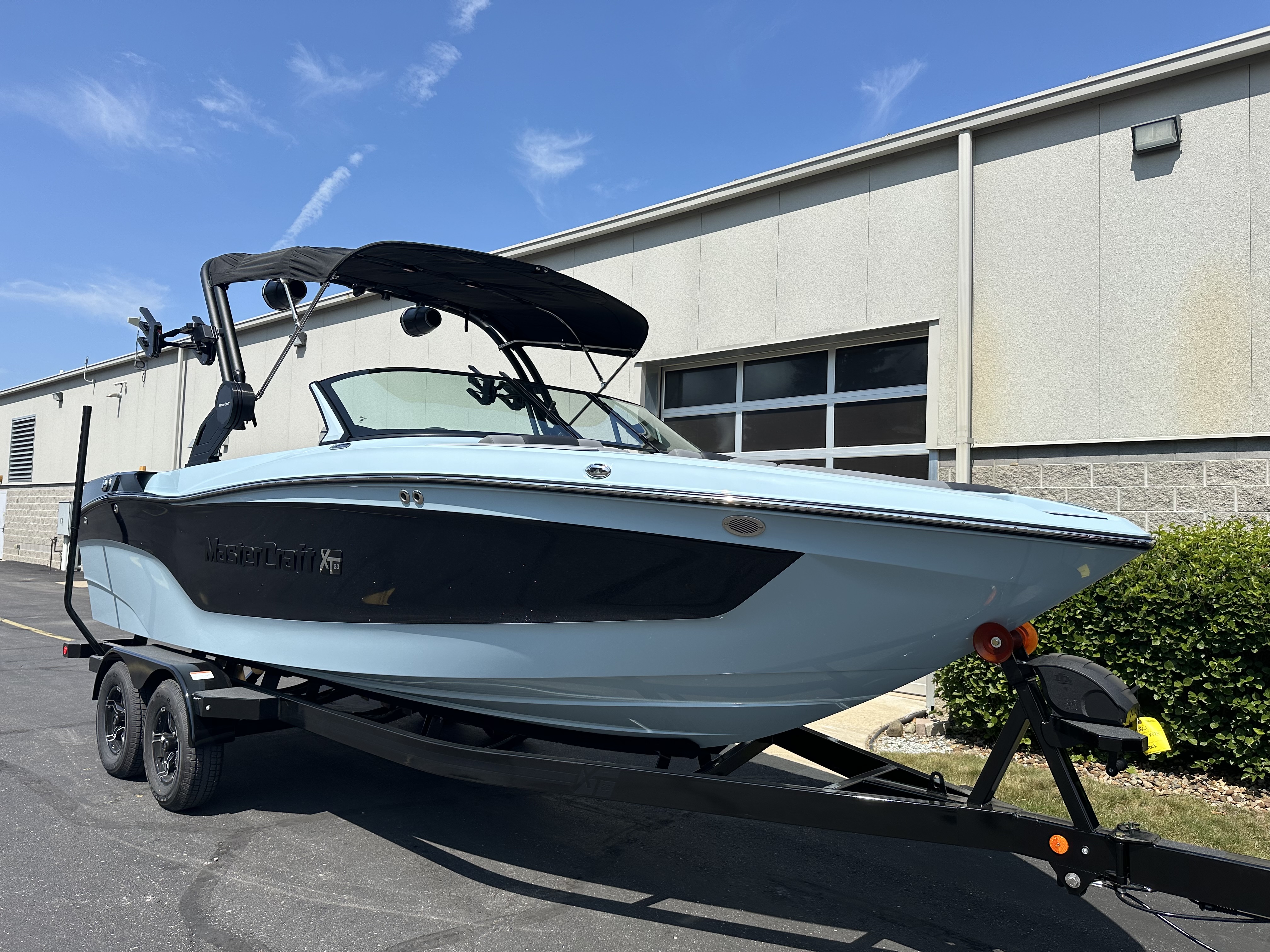 2025 MasterCraft XT23