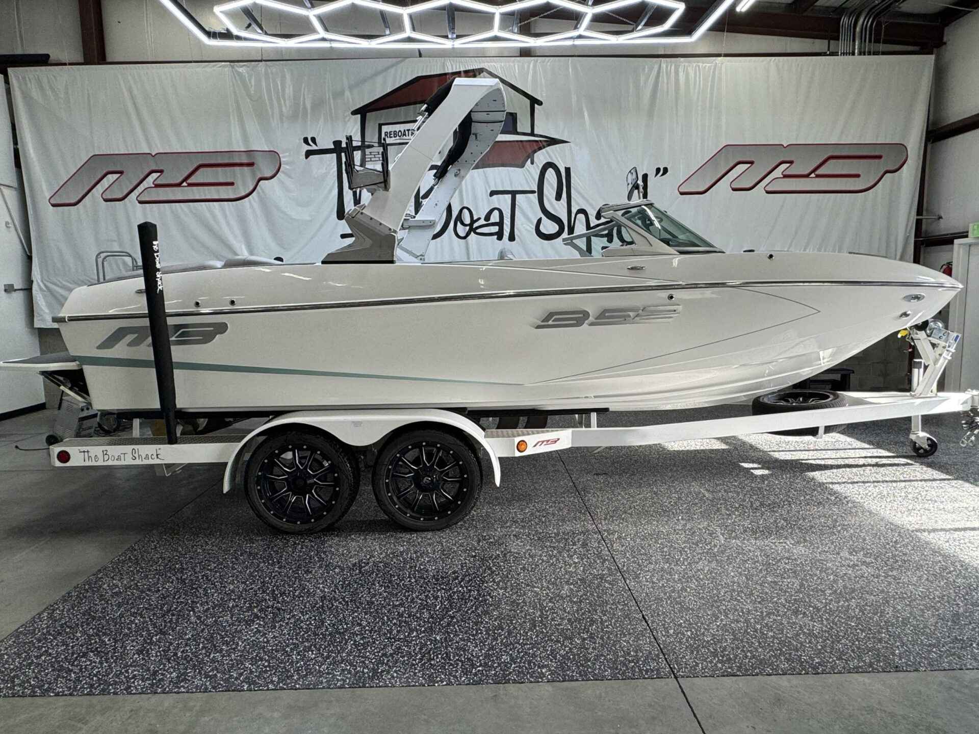 2019 MB Sports B52 23 Classic