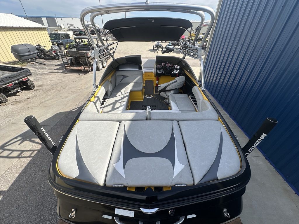 2006 MasterCraft X2