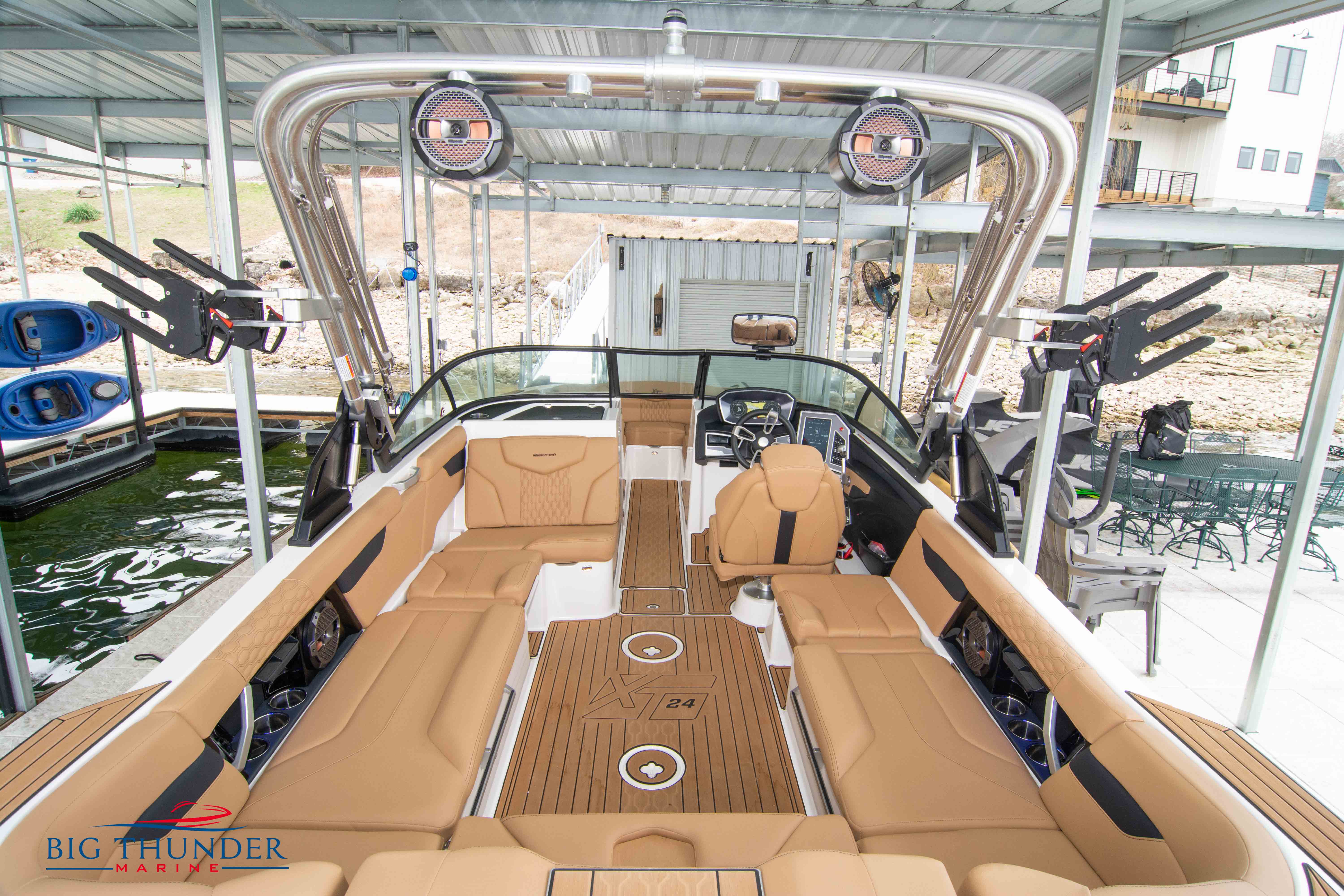 2022 Mastercraft XT24
