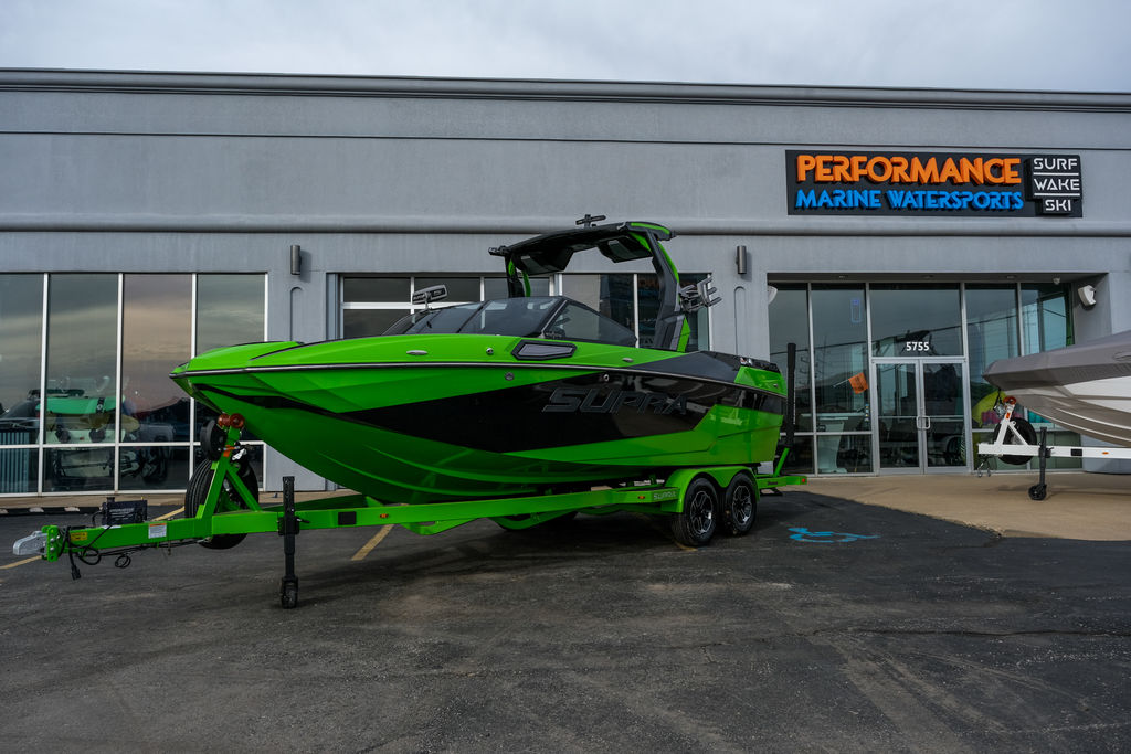 boat.Title