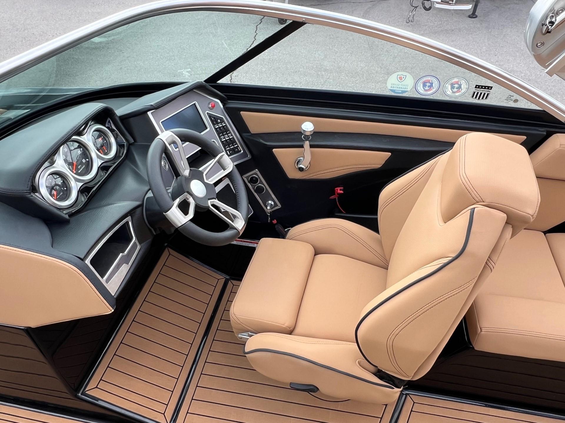 2021 MasterCraft XT23