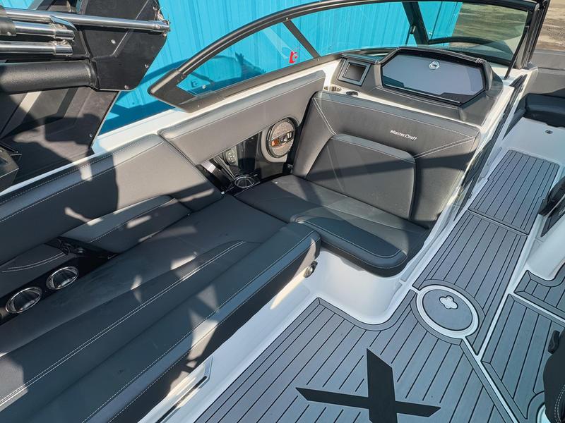 New 2023 MasterCraft XStar