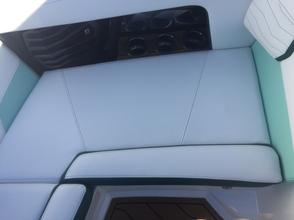 2025 Nautique Super Air Nautique G21