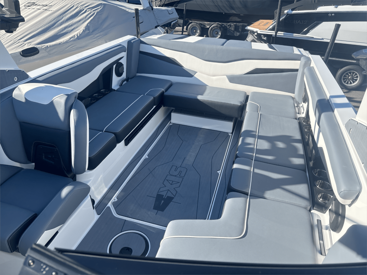 2024 Axis T235