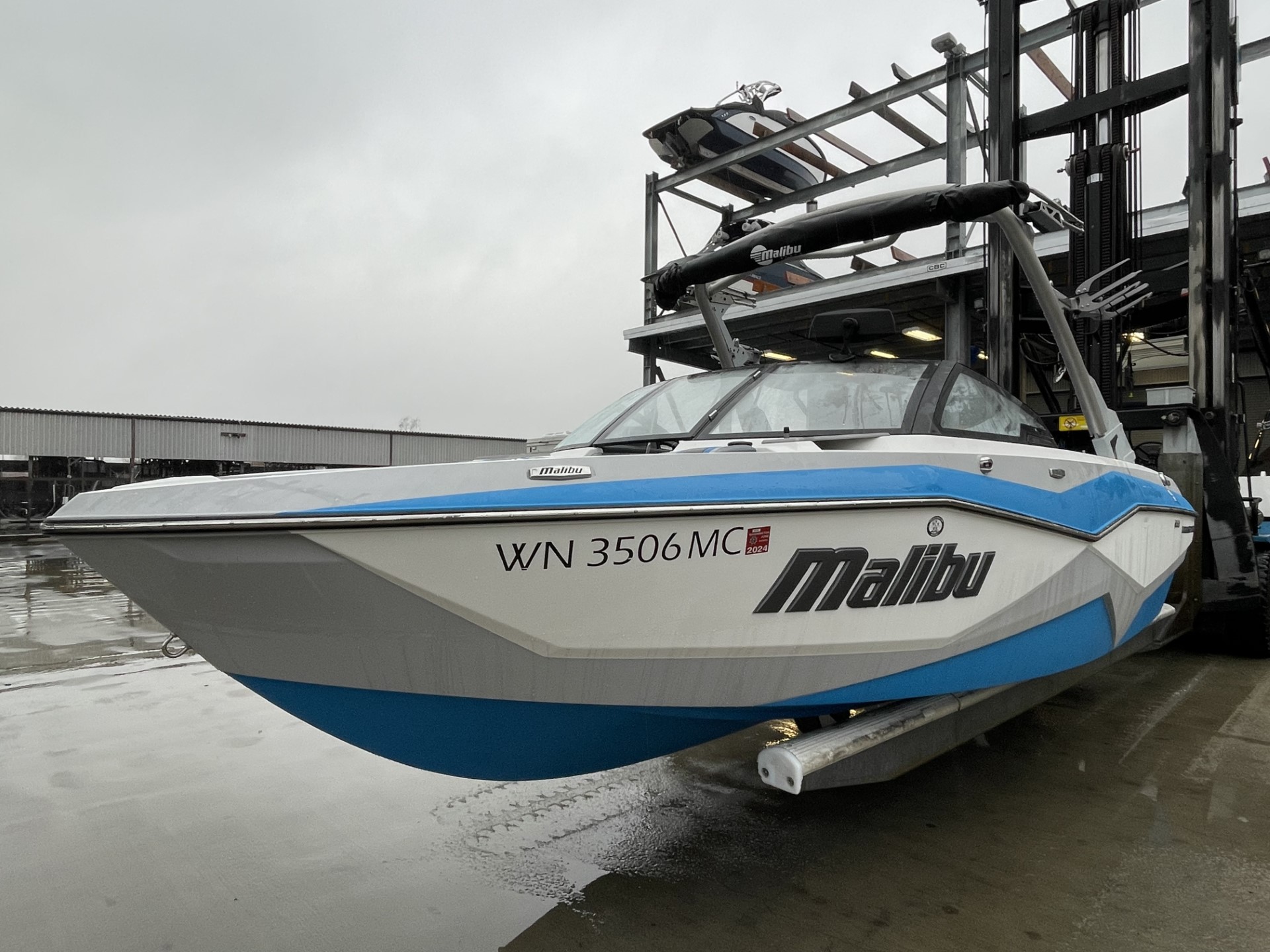boat.Title