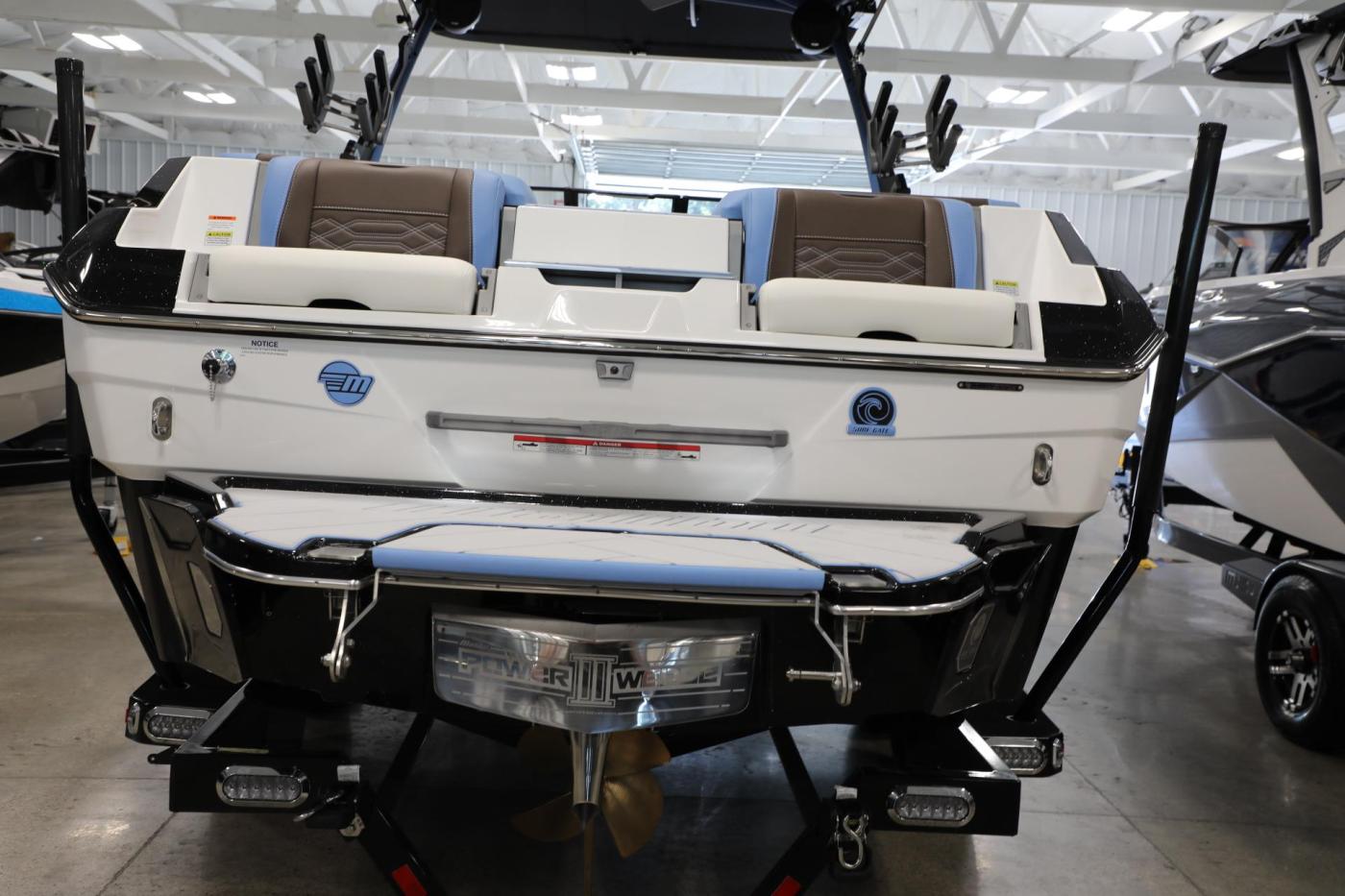 2024 malibu 25 LSV