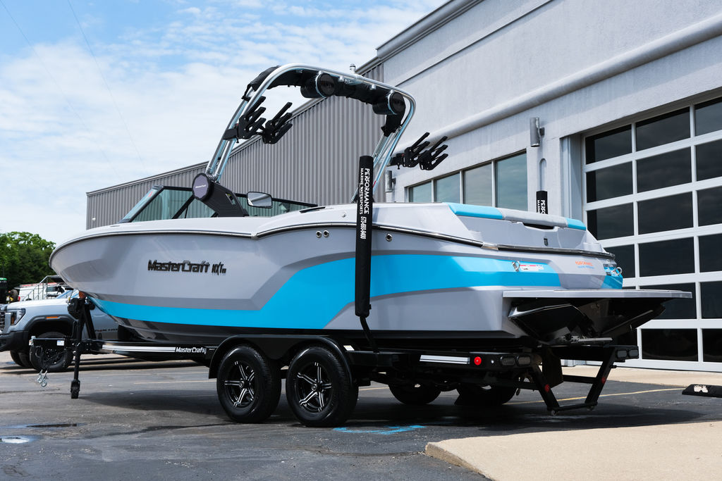 2024 MasterCraft NXT23