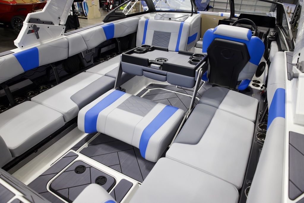 2025 Malibu Boats 23 LSV