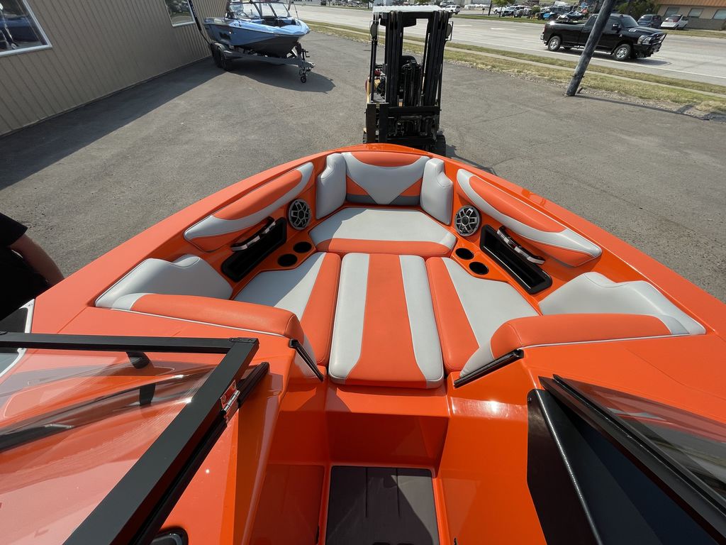 2020 axis wake research T22