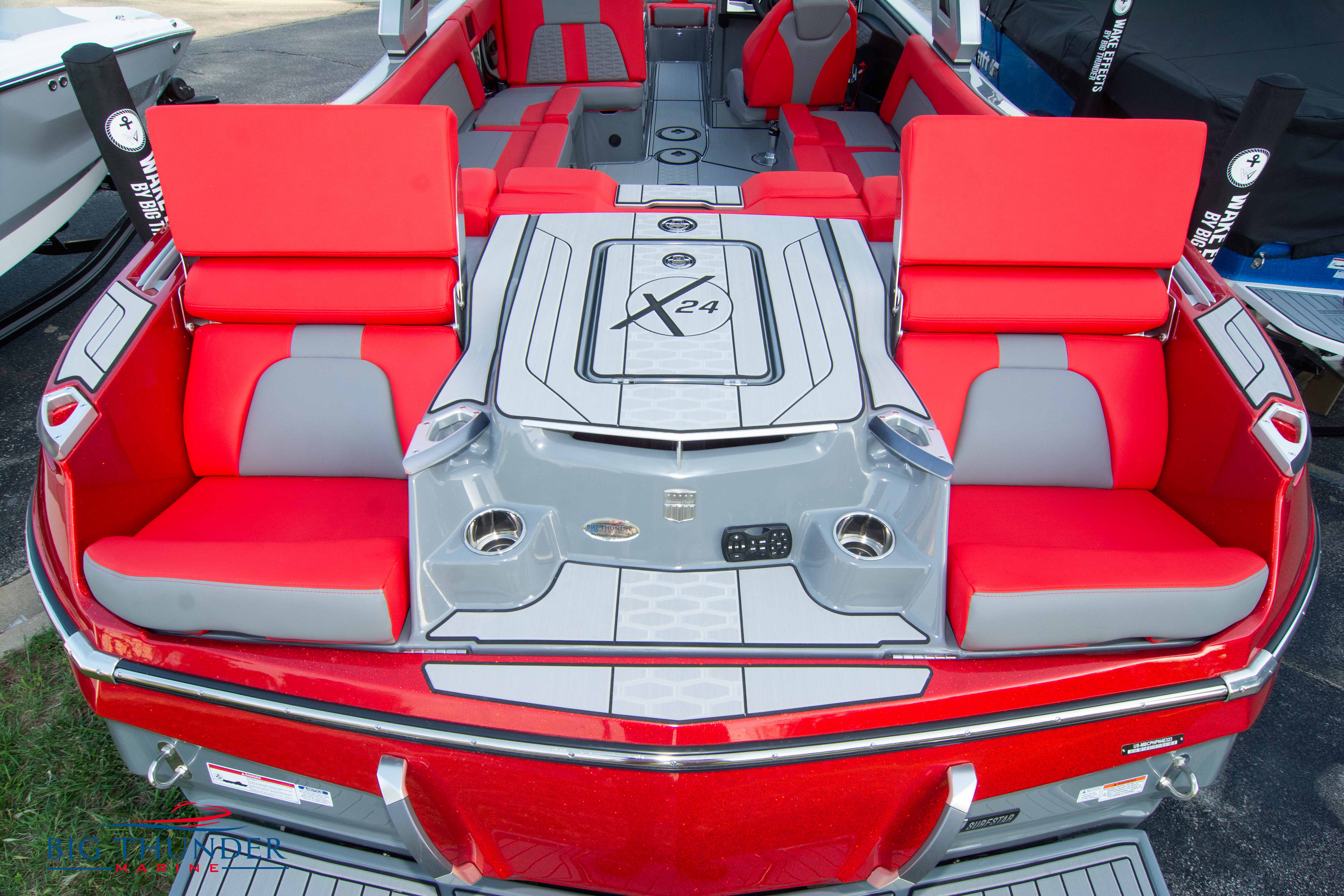 2023 Mastercraft X24