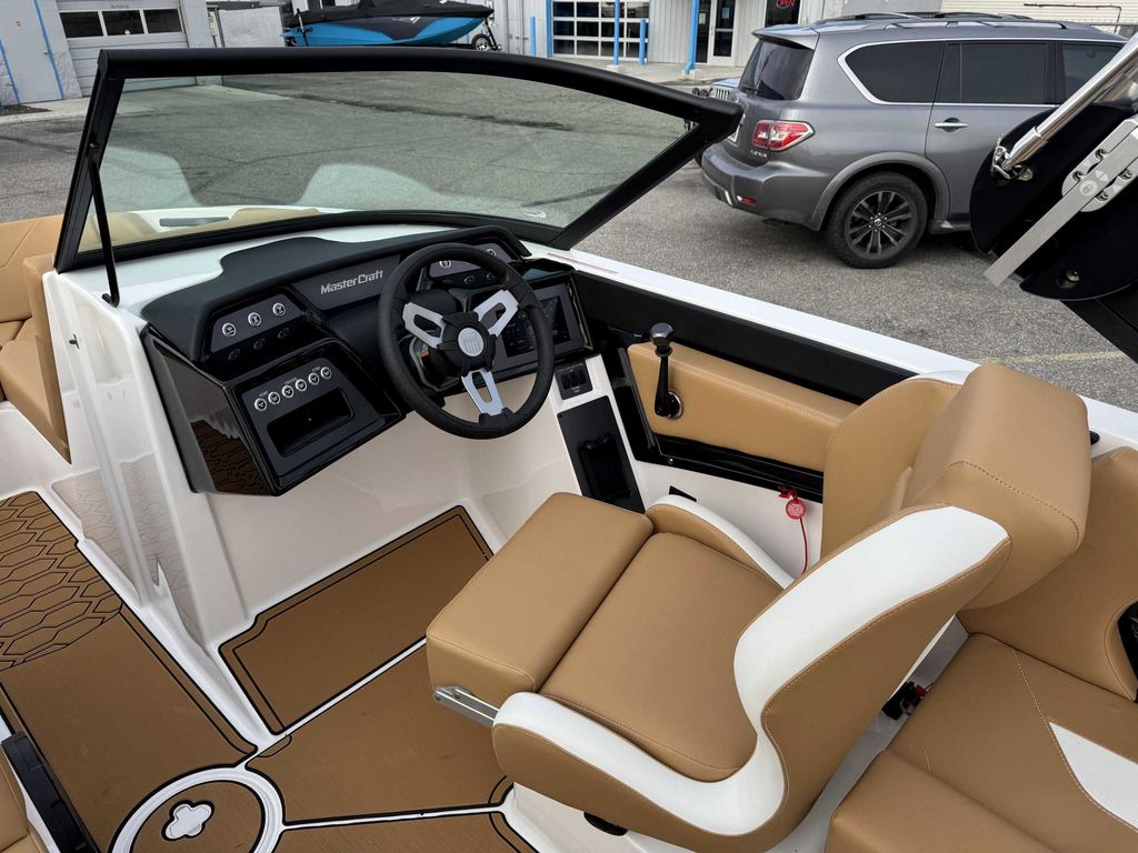 2025 MasterCraft NXT20