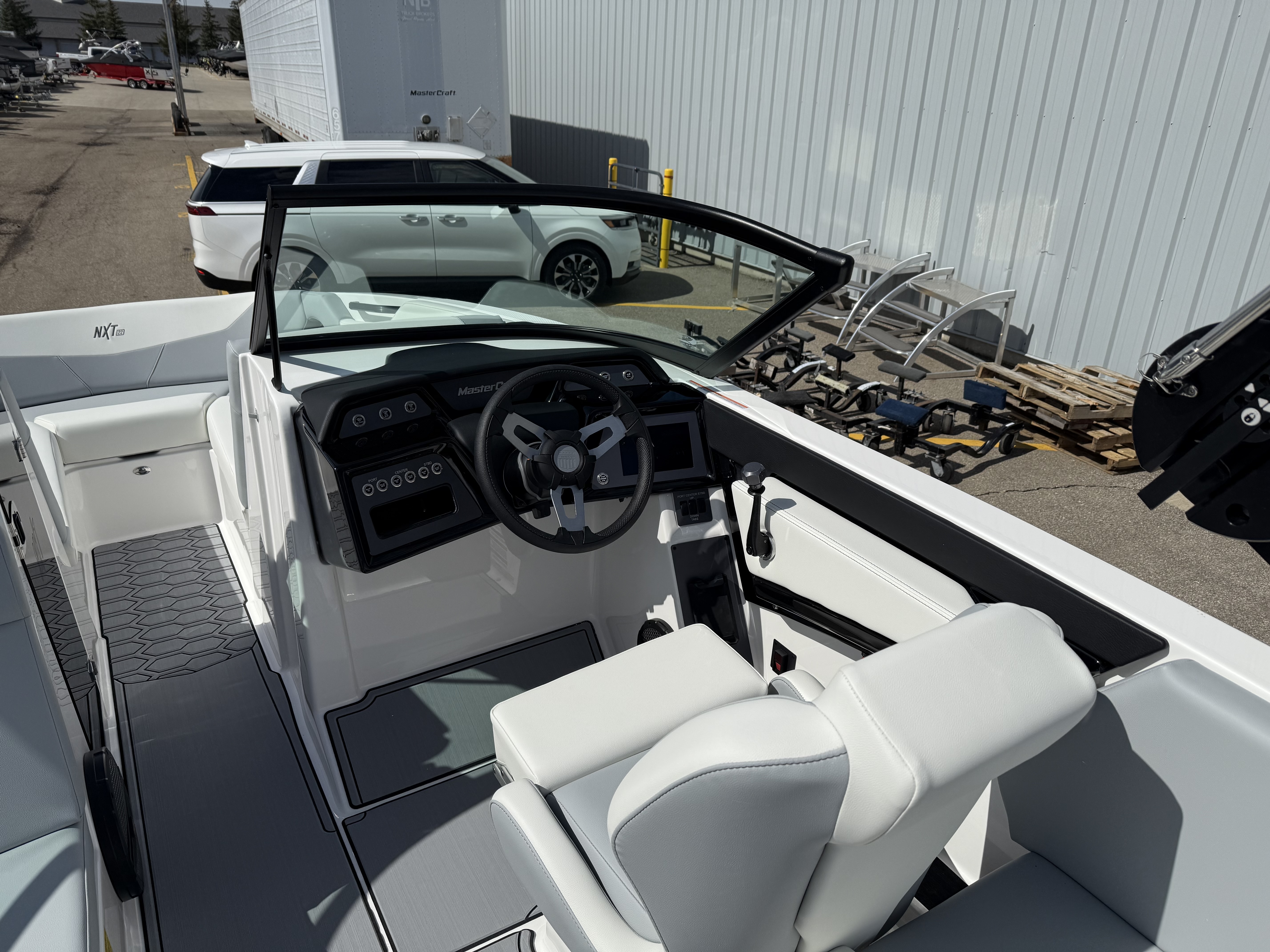 2025 MasterCraft NXT22