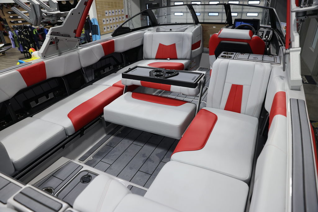 2024 Malibu Boats 24 MXZ