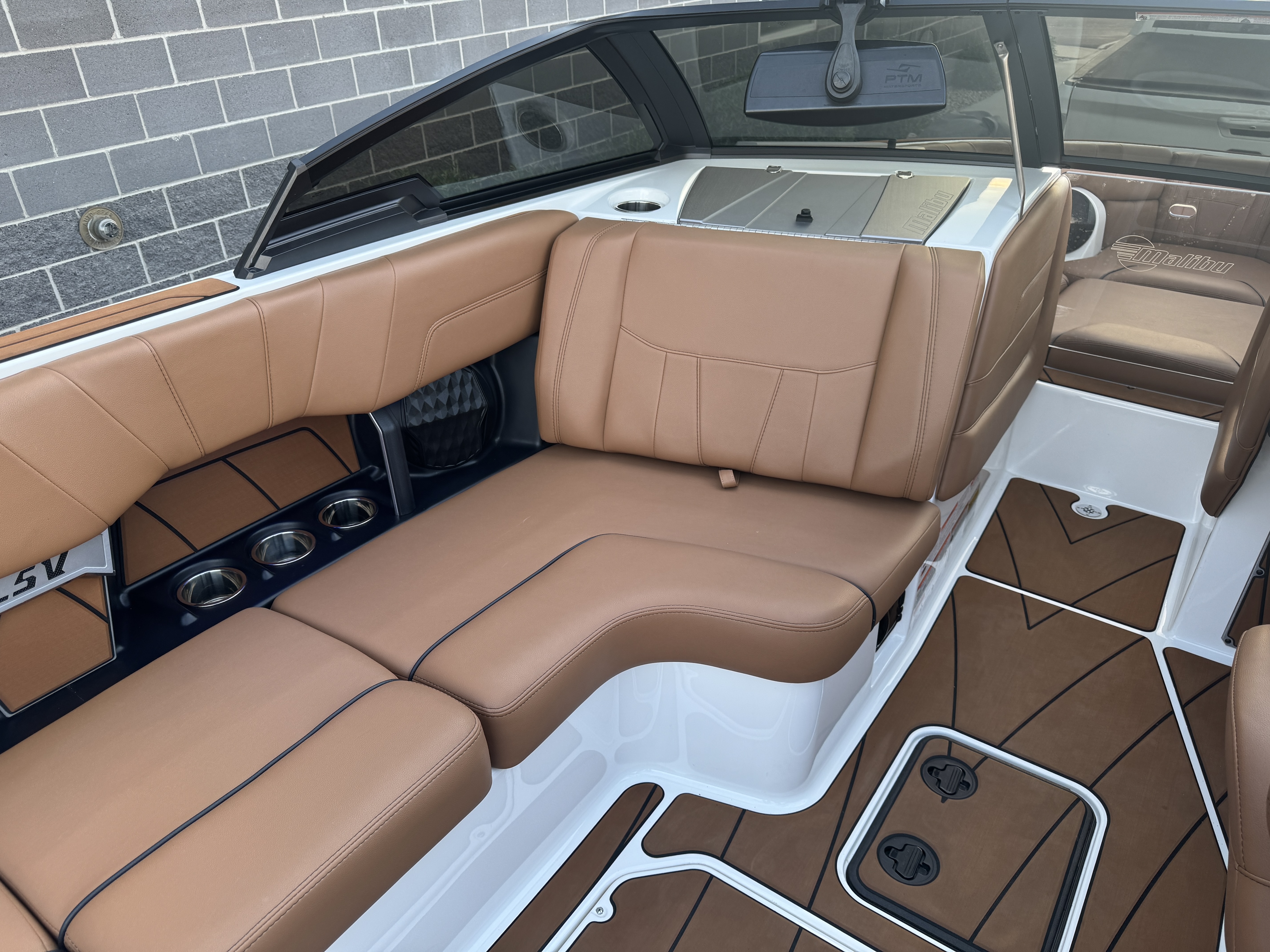 2023 Malibu 23 LSV Low Hours-fully Loaded Lt4