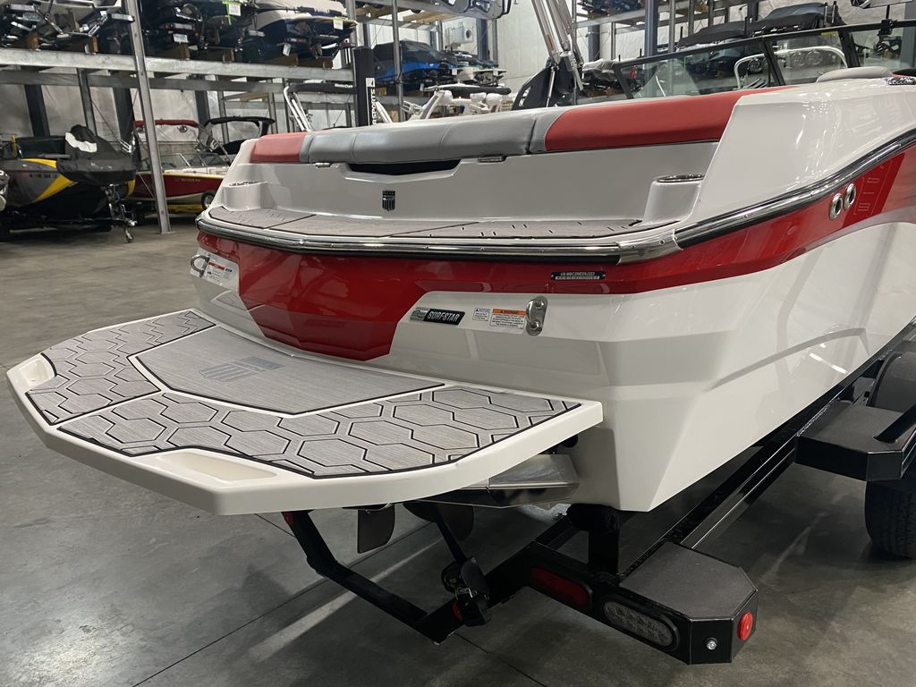 2023 MasterCraft NXT20