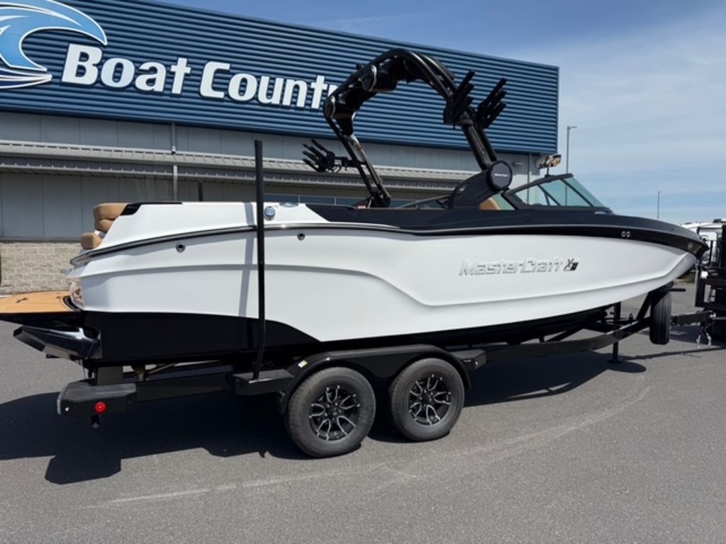 2025 MasterCraft XT24