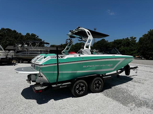 boat.Title