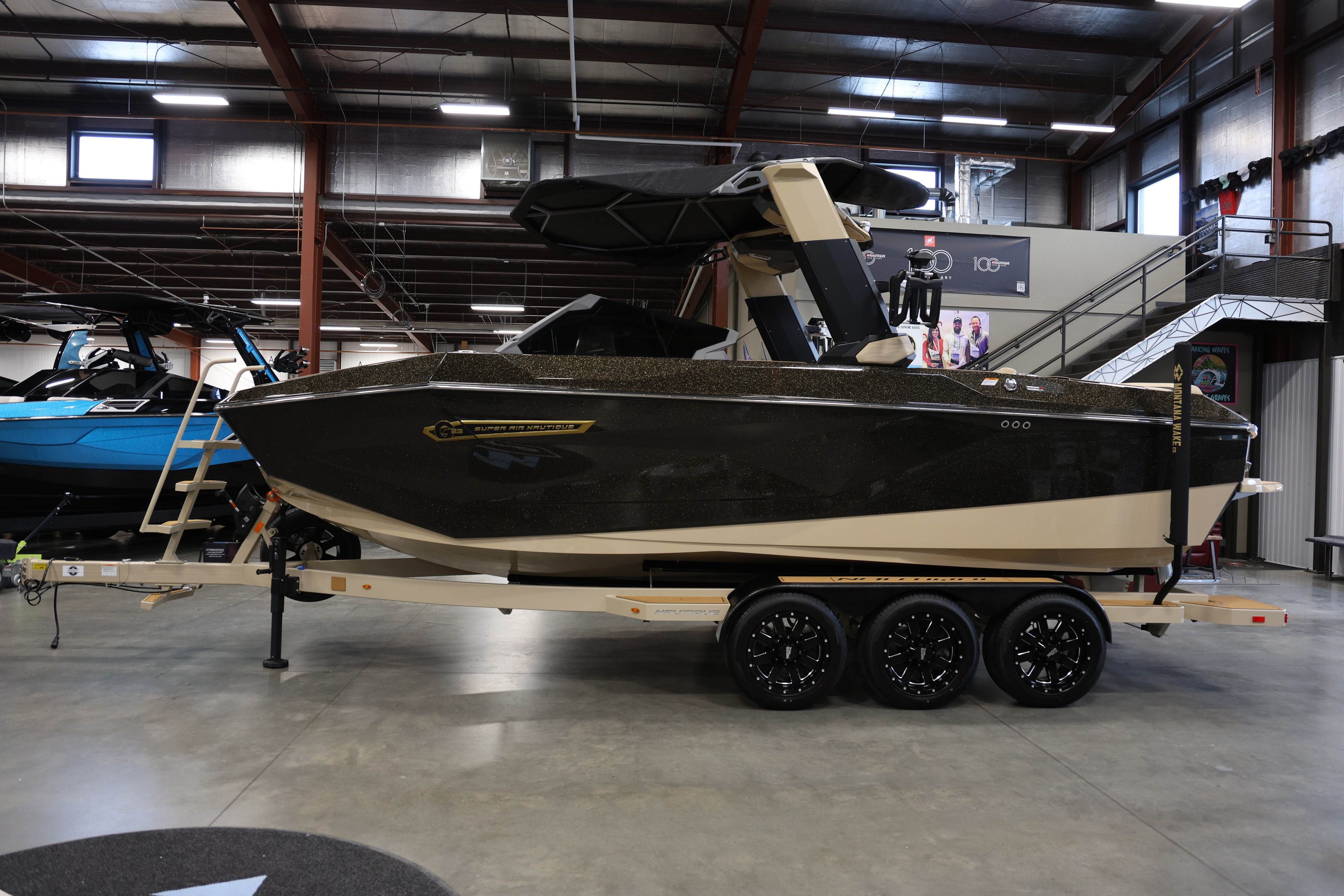 2025 Nautique G23