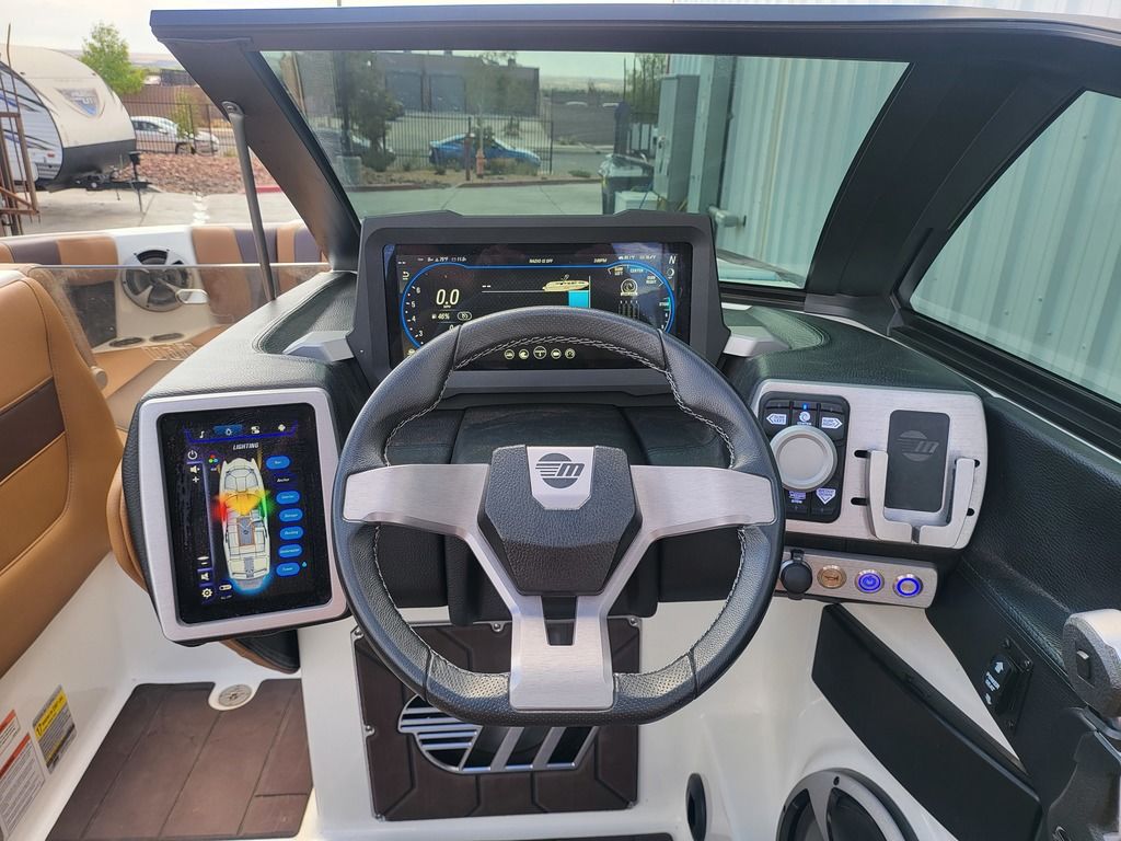 2021 Malibu Boats 24 MXZ