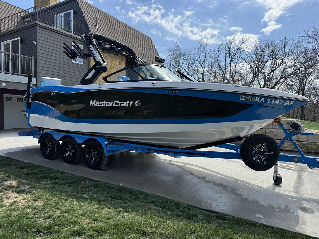 2022 mastercraft X24