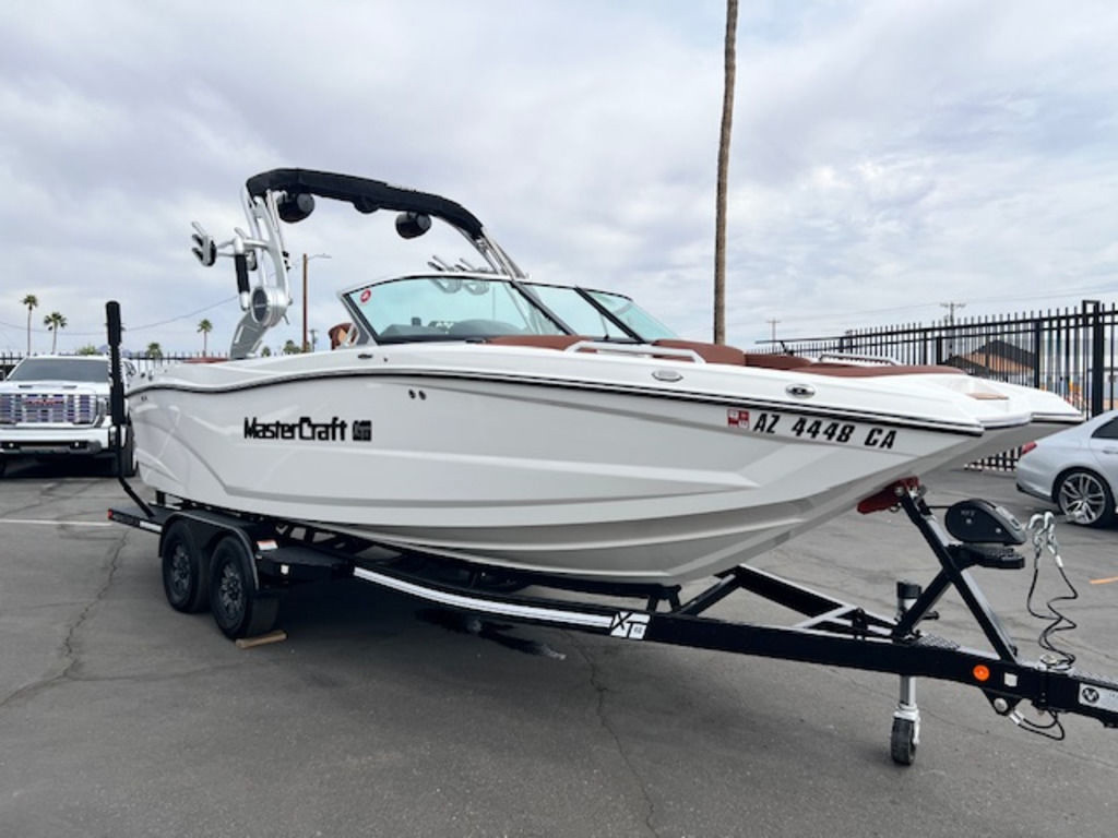 2019 Mastercraft XT22