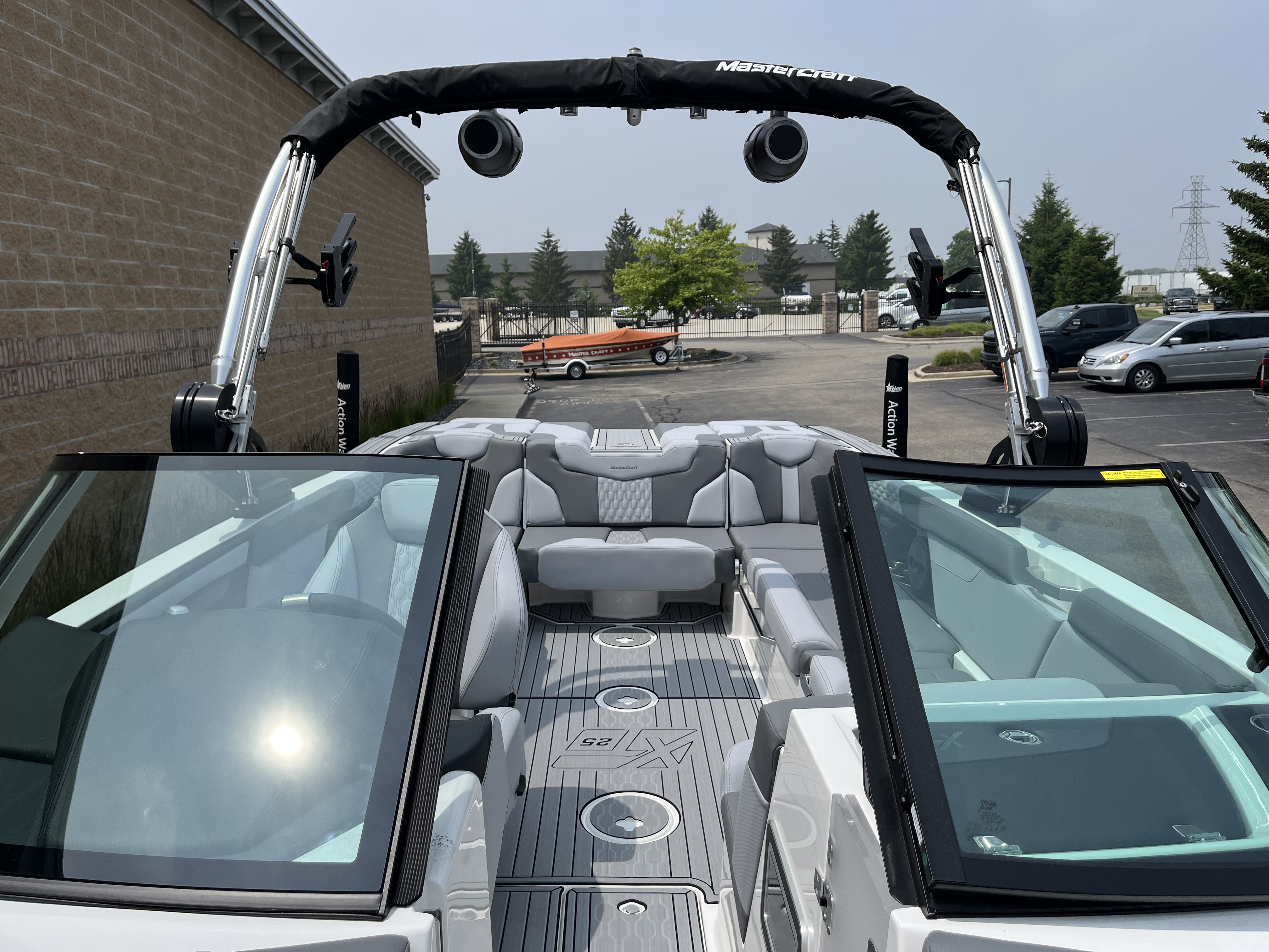2024 MasterCraft XT25