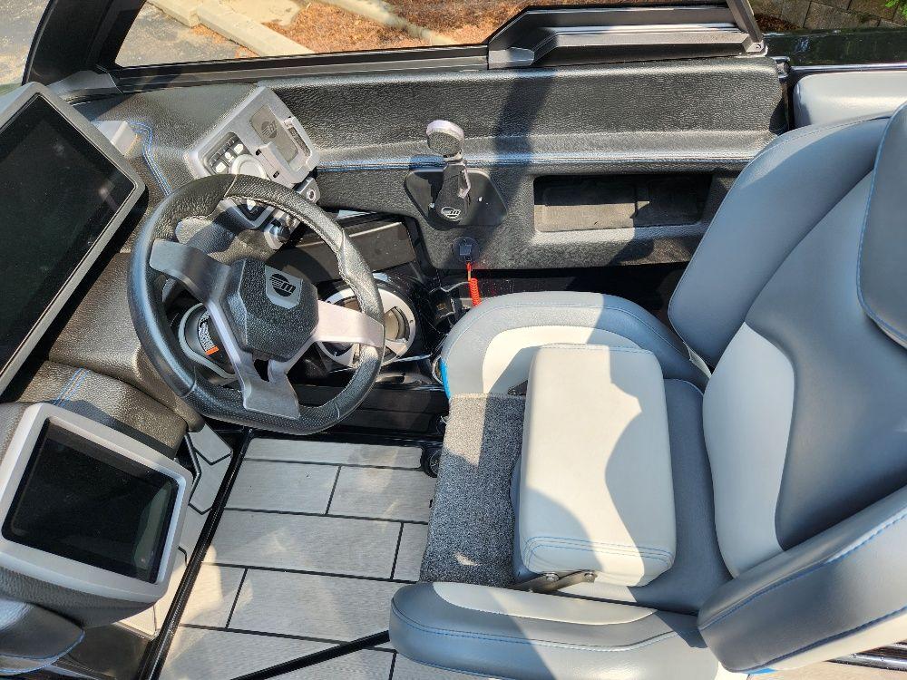 2020 Malibu 23MXZ | 209628