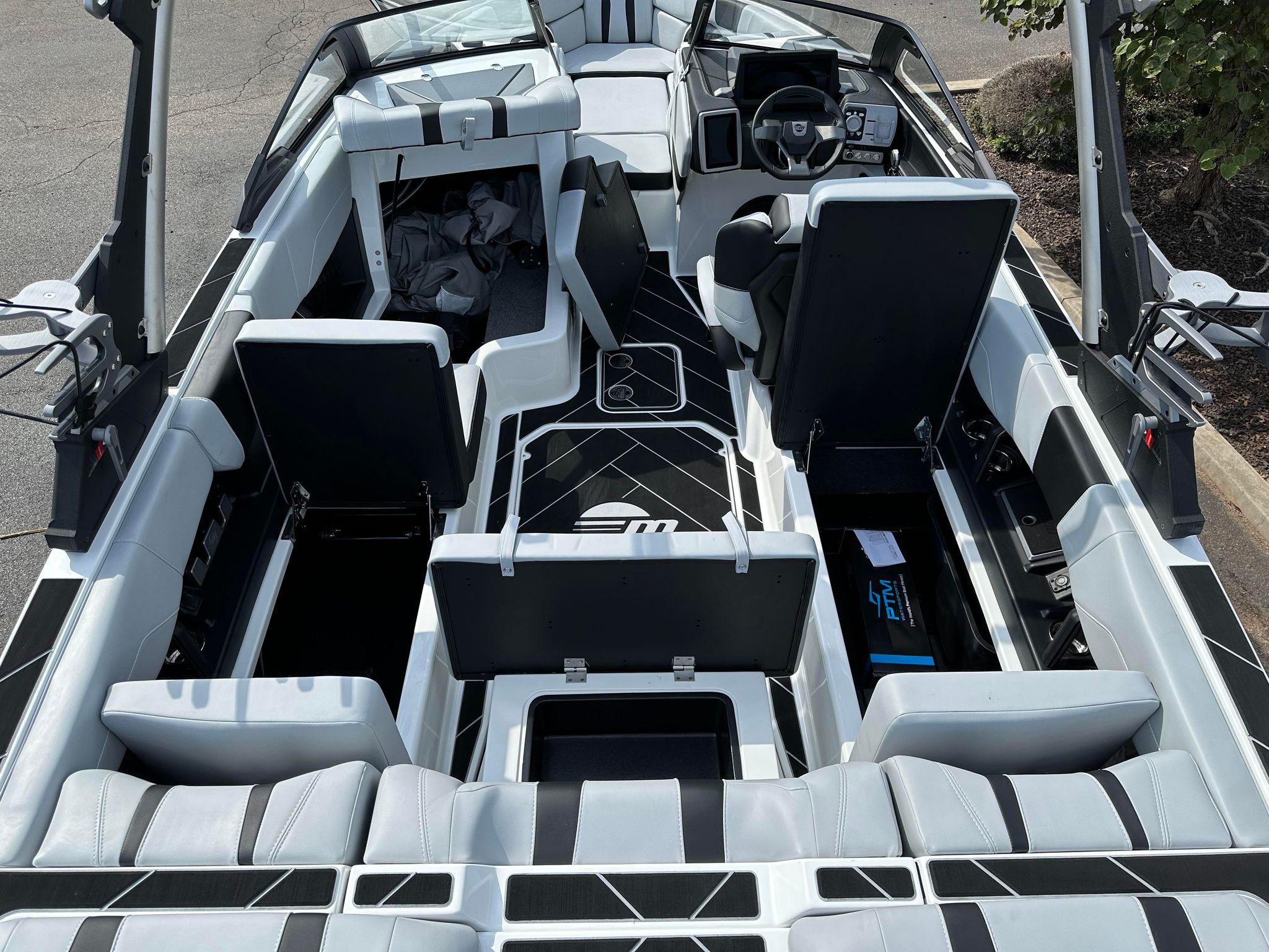 2024 Malibu 22LSV